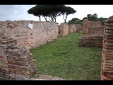 07468 ostia - regio iv - insula iii - domus dei pesci (iv,iii,3) - (via della caupona) - raum (p) - bli ri nordwesten - 01-2024.jpg